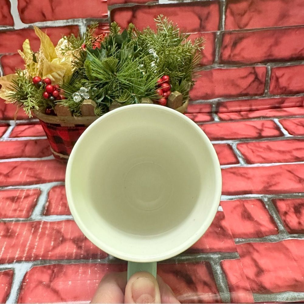 Victoria’s Secret PINK Ceramic coffee mug - Picture 5 of 7